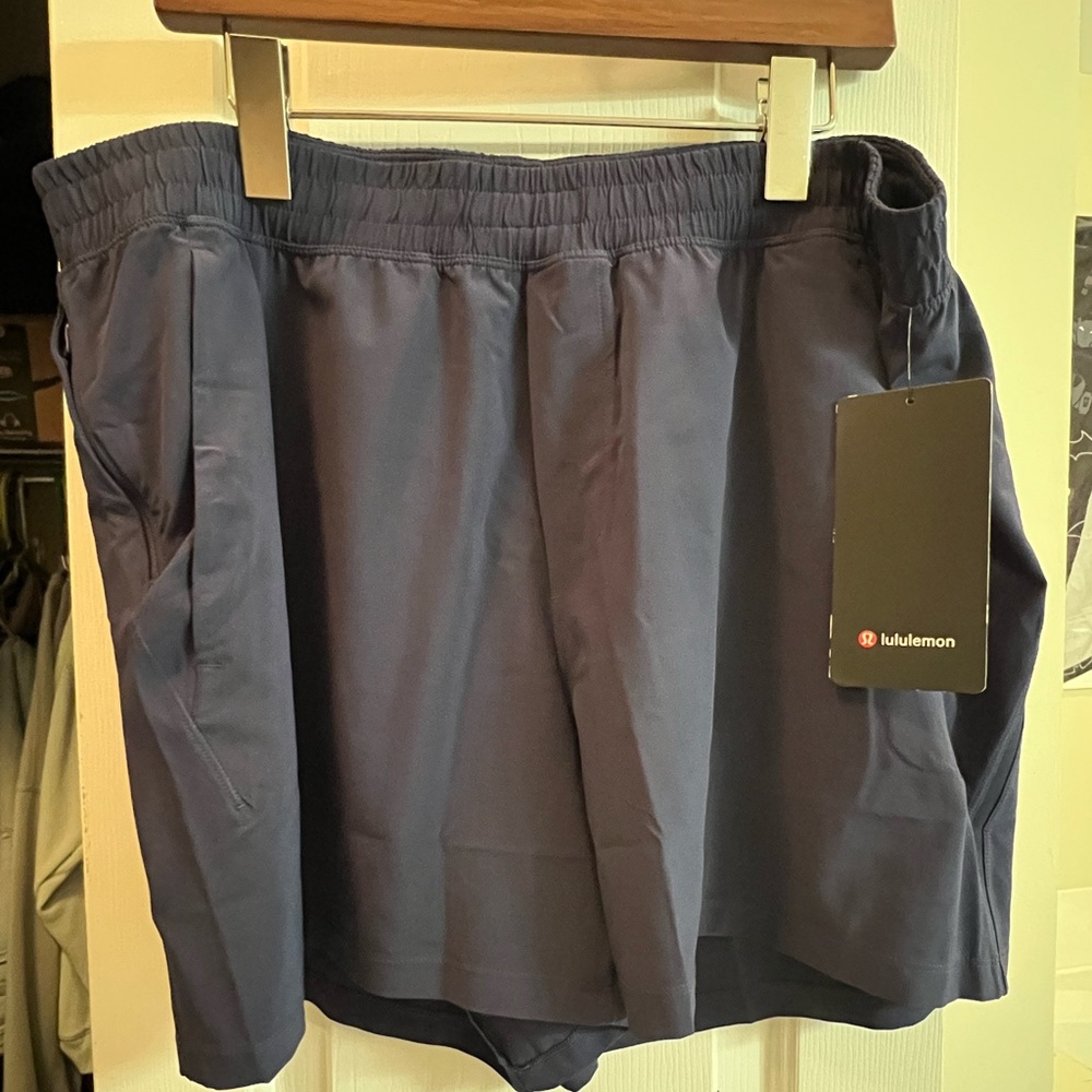 Lululemon Men’s Shorts - 2X - NWT